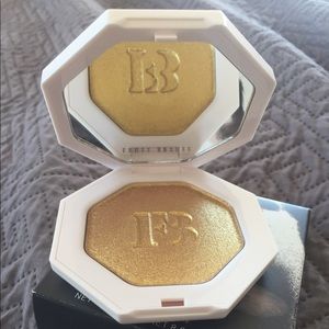 Fenty Beauty Killawatt Freestyle Highlighter